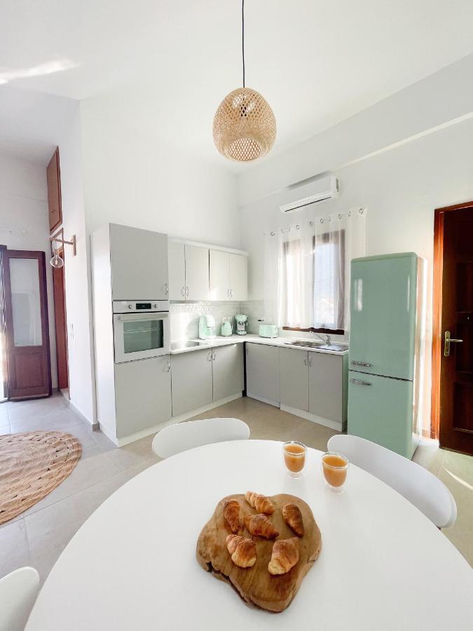 Casa Chara 2 Apartment ซีมี ภายนอก รูปภาพ