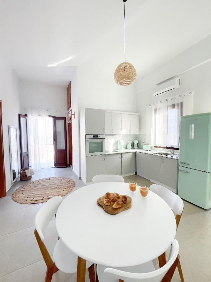 Casa Chara 2 Apartment ซีมี ภายนอก รูปภาพ