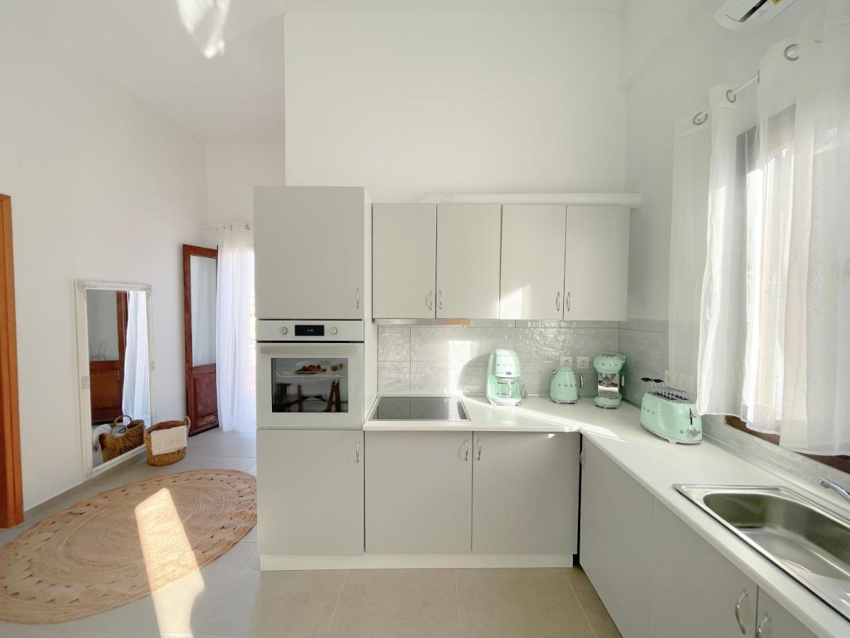 Casa Chara 2 Apartment ซีมี ภายนอก รูปภาพ